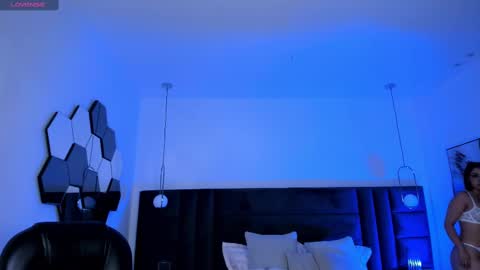 Celeste online show from 02/12/25, 02:35