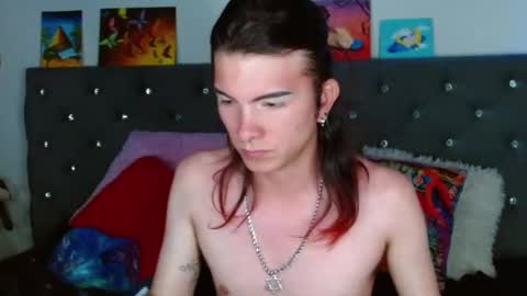 I am Valentinn online show from 02/02/25, 12:19