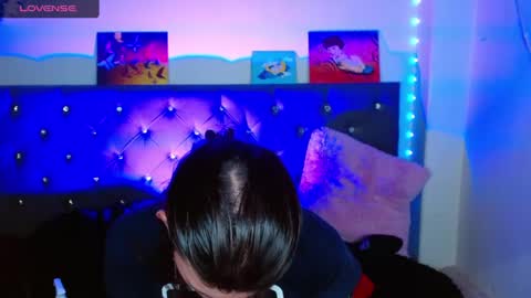 I am Valentinn online show from 02/13/25, 02:01