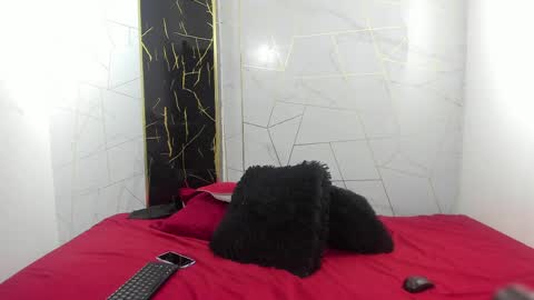 Celestial online show from 04/08/26, 01:55