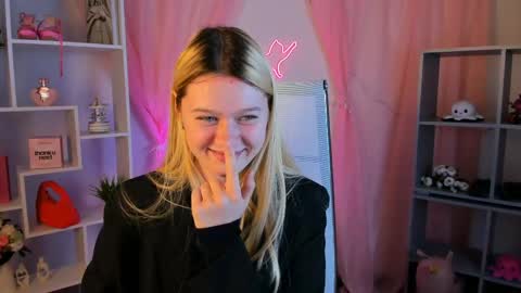 your cute kitty online show from 05/14/26, 06:47