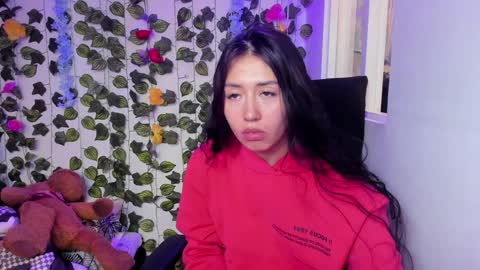 Celestineeeeee online show from 01/04/25, 10:13