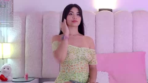 celestte_vanegas online show from 03/30/26, 05:58