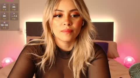 Snapshot of celiahenn chatting on 05/19/26, 01:22 Celia online show from 05/19/26, 01:22