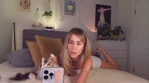 Celin online show from 07/23/26, 06:06