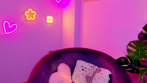  Celine  online show from 12/04/25, 03:49