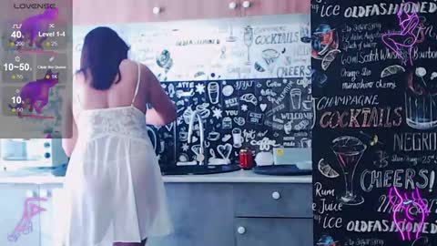 Snapshot of celine_faer1 chatting on 02/24/26, 06:44 Celine online show from 02/24/26, 06:44