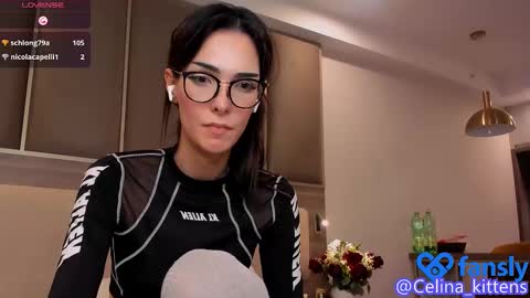 Snapshot of celine_rose chatting on 03/03/25, 11:46 Ji-yoon online show from 03/03/25, 11:46