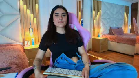       online show from 04/30/26, 09:52