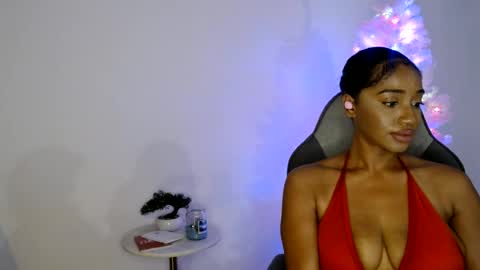 Snapshot of celinecostas chatting on 06/12/26, 12:53 Celine Costas online show from 06/12/26, 12:53