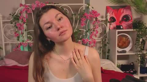 Snapshot of celineswiatkowski chatting on 03/03/26, 08:37 Nina online show from 03/03/26, 08:37