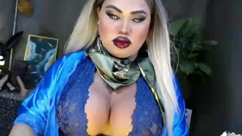 cellinekittcumerr online show from 10/28/25, 08:00