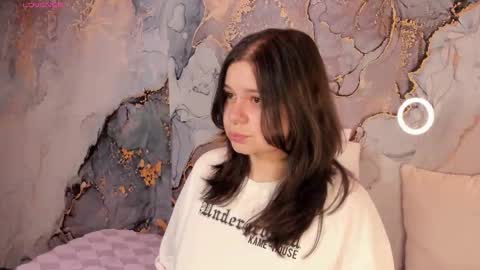 Hello guys my name is Sofi and Lizzie and  Vanessa online show from 02/22/26, 04:24