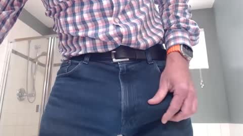 Snapshot of centerfield24 chatting on 02/25/25, 08:41 Centerfield online show from 02/25/25, 08:41