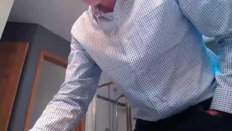 Snapshot of centerfield24 chatting on 02/27/25, 11:15 Centerfield online show from 02/27/25, 11:15