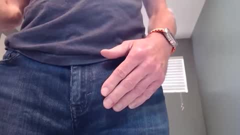 Snapshot of centerfield24 chatting on 03/02/25, 05:47 Centerfield online show from 03/02/25, 05:47