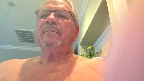 centerfielder online show from 04/20/26, 07:37