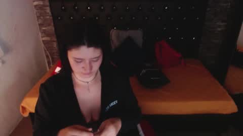 Cerecita  online show from 01/28/25, 12:22