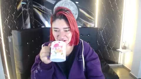 Snapshot of cerecita_02 chatting on 01/17/26, 11:59 Cerecita online show from 01/17/26, 11:59