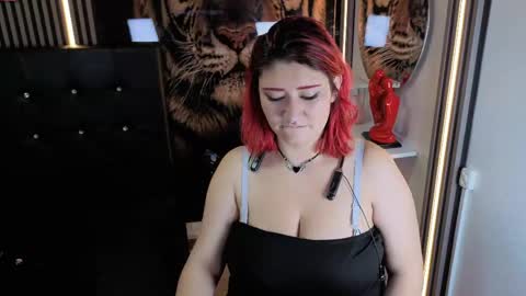Cerecita  online show from 05/09/26, 01:44