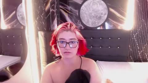 Snapshot of cerecita_02 chatting on 07/09/26, 11:25 Cerecita online show from 07/09/26, 11:25