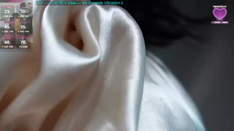 Snapshot of cerecitaqueen chatting on 07/28/26, 07:39 Cerecita online show from 07/28/26, 07:39