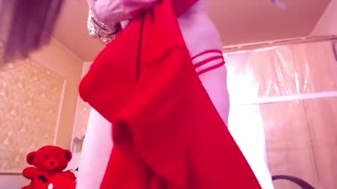 Snapshot of cerisedodd chatting on 05/03/26, 12:38 Cerise online show from 05/03/26, 12:38