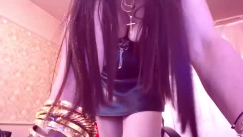 Snapshot of cerisedodd chatting on 05/15/26, 11:34 Cerise online show from 05/15/26, 11:34