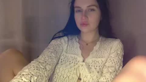 Eva online show from 10/18/25, 07:36