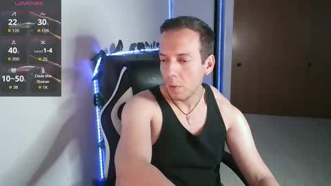 Snapshot of cerso1 chatting on 05/19/26, 01:56 Cerso online show from 05/19/26, 01:56
