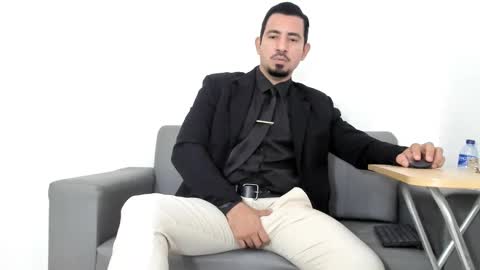 Cesar online show from 09/15/25, 01:55