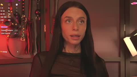 Snapshot of ceserisu chatting on 09/29/25, 08:57 Casey online show from 09/29/25, 08:57