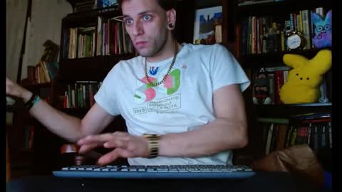 cguffey2284 online show from 02/16/25, 01:14