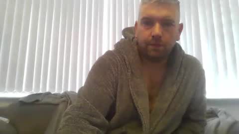 ch33ky85 online show from 11/10/25, 10:47