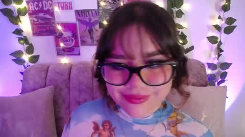 Snapshot of chaarlotte_1 chatting on 02/05/26, 06:45 charlotte online show from 02/05/26, 06:45