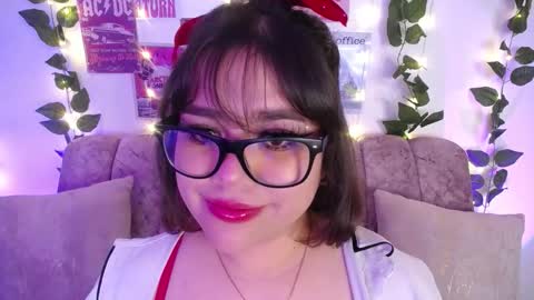 Snapshot of chaarlotte_1 chatting on 02/14/26, 05:10 charlotte online show from 02/14/26, 05:10