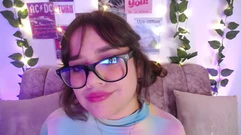 Snapshot of chaarlotte_1 chatting on 02/26/26, 06:18 charlotte online show from 02/26/26, 06:18