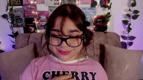 Snapshot of chaarlotte_1 chatting on 05/04/26, 12:34 charlotte online show from 05/04/26, 12:34