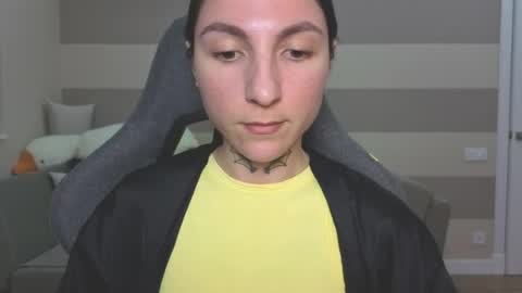 Kate online show from 04/01/26, 01:41