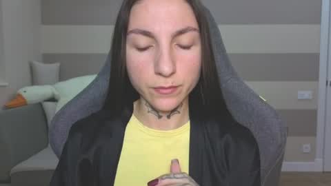 Kate online show from 04/14/26, 06:30