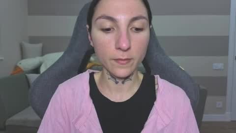 Snapshot of chabibiann chatting on 05/25/26, 12:55 Kate online show from 05/25/26, 12:55