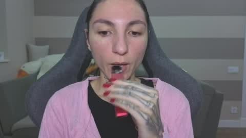 Kate online show from 06/13/26, 05:27
