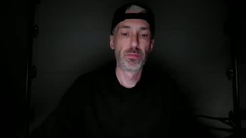 Snapshot of chadmanmi chatting on 10/28/25, 01:20 Chadman online show from 10/28/25, 01:20