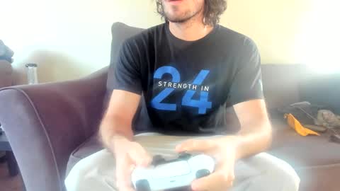 Lydong online show from 01/12/26, 08:47