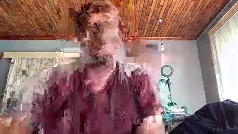 Snapshot of chadski1991 chatting on 01/28/25, 08:04 chadski1991 online show from 01/28/25, 08:04