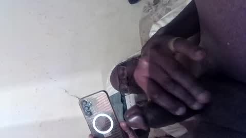 Snapshot of chalet49 chatting on 10/21/25, 01:01 chalet49 online show from 10/21/25, 01:01