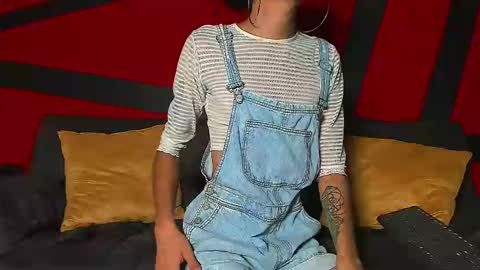 chaminelan online show from 12/23/24, 06:27