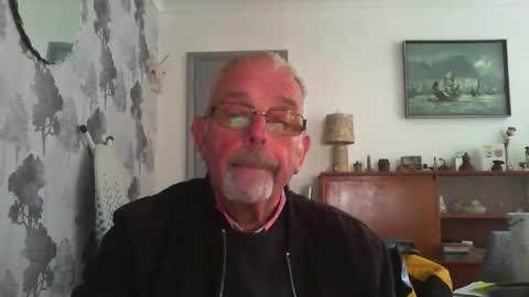 Snapshot of champers37 chatting on 05/11/26, 12:44 Champers online show from 05/11/26, 12:44