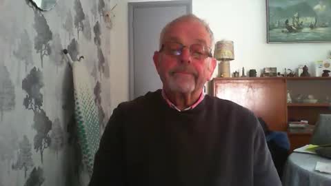 Snapshot of champers37 chatting on 05/13/26, 08:55 Champers online show from 05/13/26, 08:55