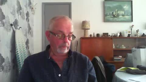 Snapshot of champers37 chatting on 05/25/26, 01:28 Champers online show from 05/25/26, 01:28